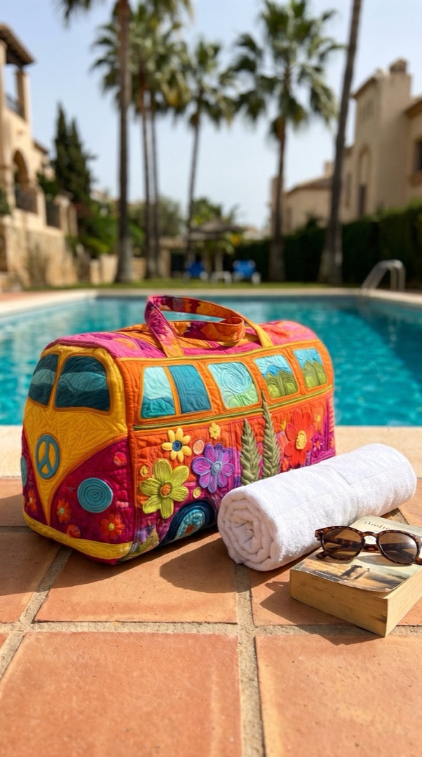 Hippie Bus Weekender by the pool